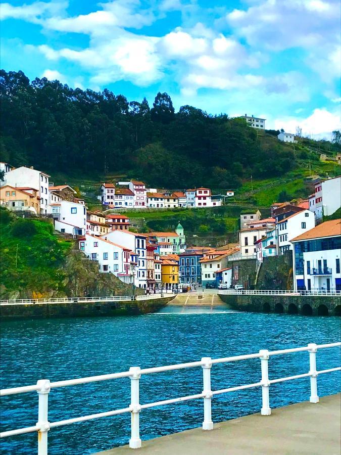 La Casina De Colores De Cudillero Exteriör bild